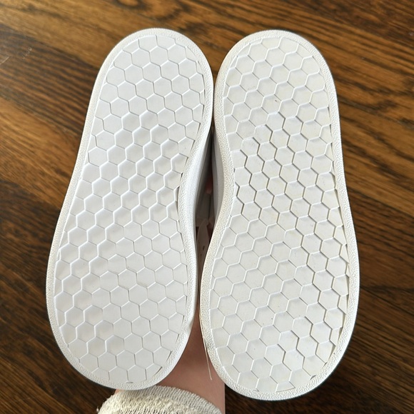 Adidas sneakers, size 9 - Picture 3 of 3